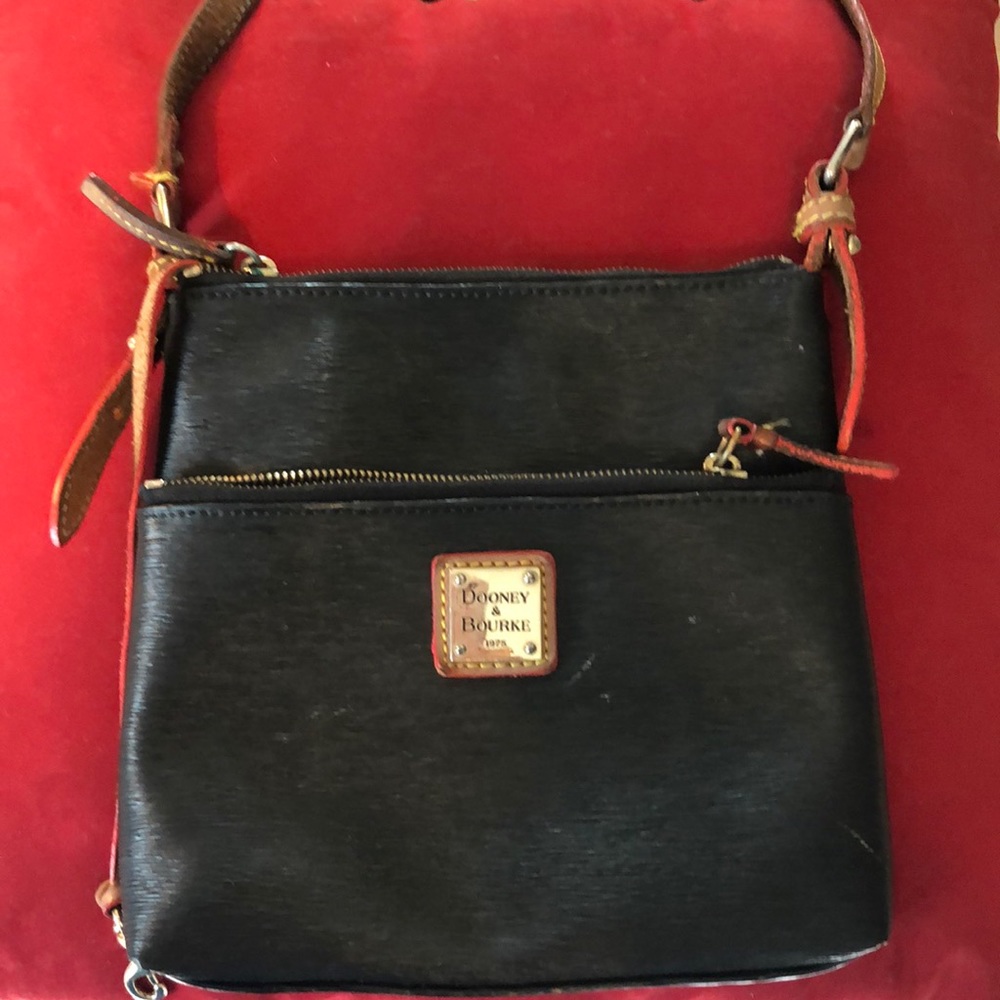 Dooney Burke crossbody purse black and leather